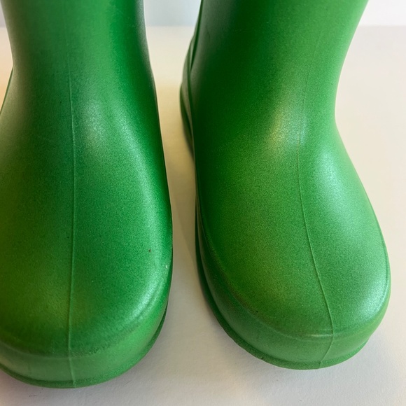 Okabashi Rain Boots Green with Monster Eye Toddler 10 - Picture 5 of 7